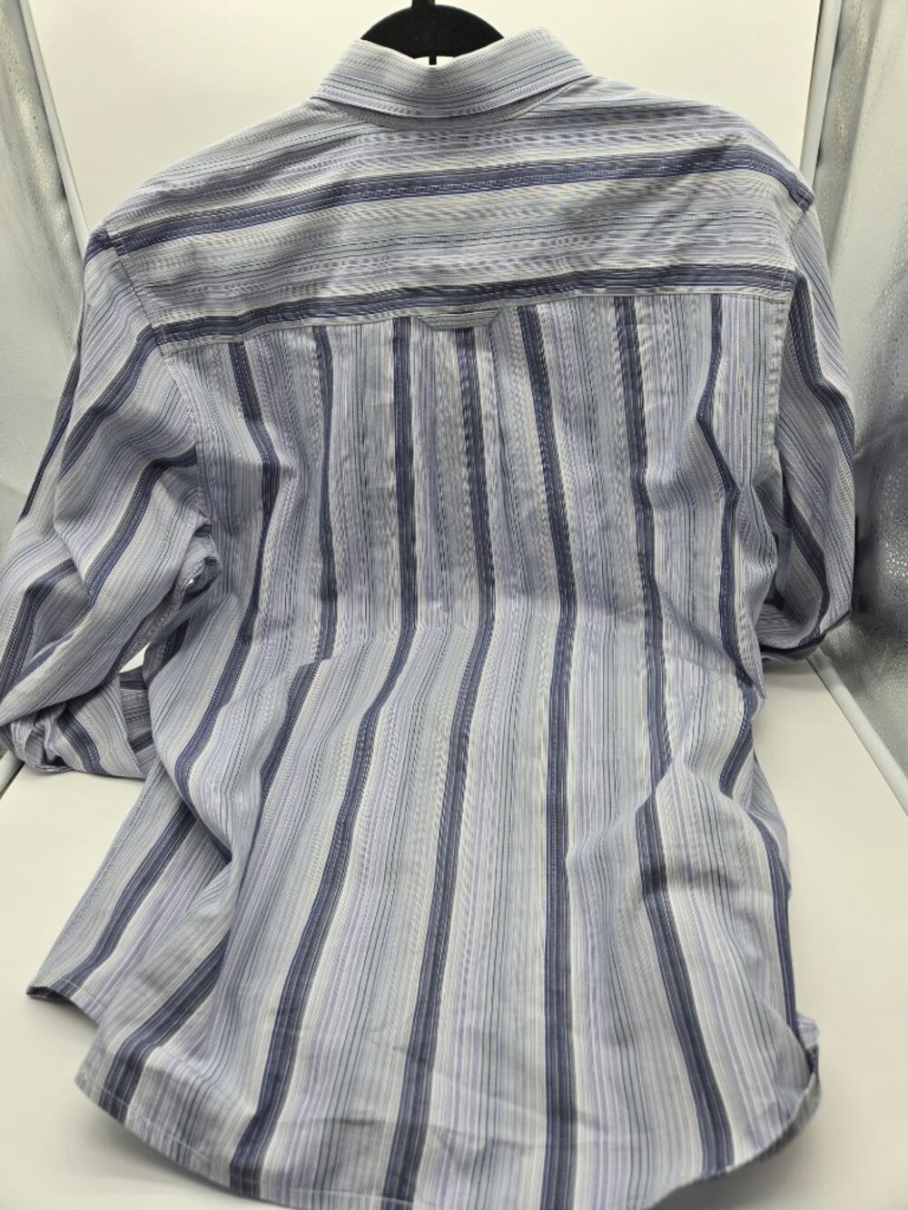 Tommy Bahama Jeans Striped Button Down Shirt Mens Medium Long Sleeve Cotton Casu - Picture 3 of 6